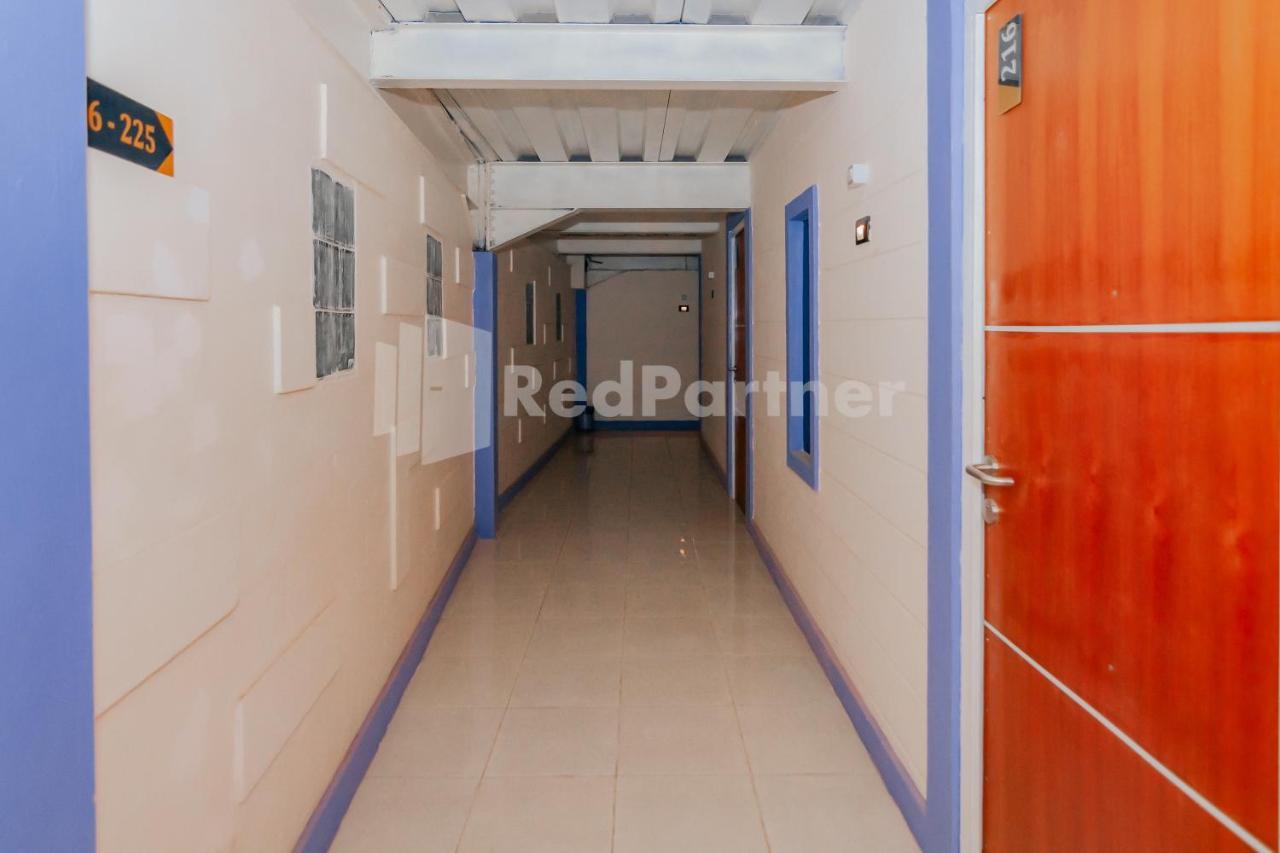 Ungu Kangen Hotel Bogor Mitra Reddoorz Экстерьер фото